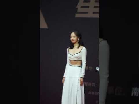 201220 Victoria - Tencent Video All Star Night 2020 Red Carpet