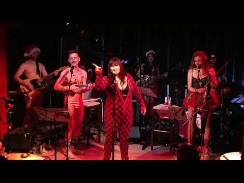 The Skivvies and Amy Hillner Larsen - Christmas (Baby Please Come Home)