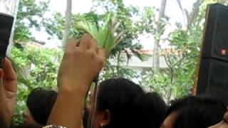 Download lagu denny malik at embassy indonesia singapore mp3