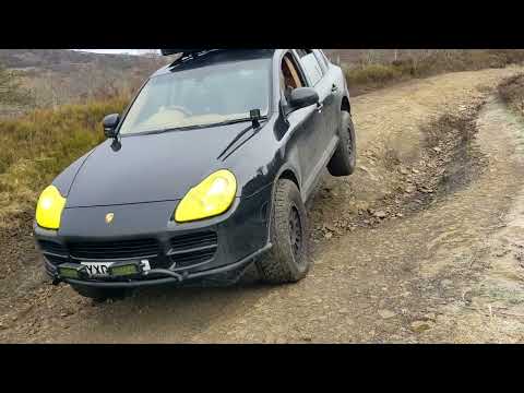 Fiat Panda 4x4 VS Land Rovers VS Porsche Cayenne | hardest Yorkshire lane
