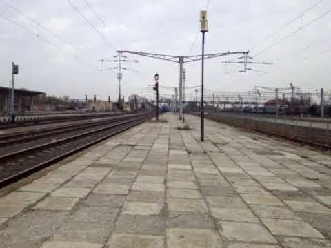 Sosirea trenului IR 1837 în stația Timișoara Nord cu un mecanic de treabă