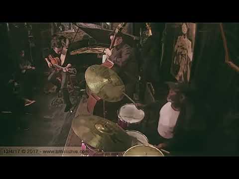 Smalls 12-4-17 When Lights Are Low