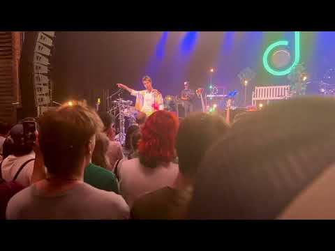 Jacob Collier - Crowd Harmonization  (Live in Chicago 5/15/22)