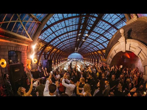 Ontourage Live Session 02: Centraal Station - Antwerpen with Nico Morano