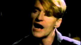 "(I Was Born In A) Laundromat" Camper Van Beethoven - Video (1989)