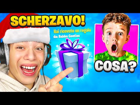 Mi fingo BABBO NATALE per 24 ORE su Fortnite!