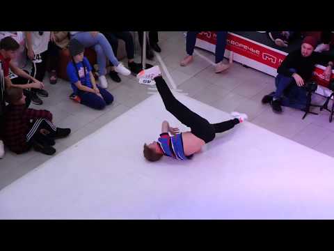 bboy Dan Fox vs Махмуд - Elainz Battle 2018