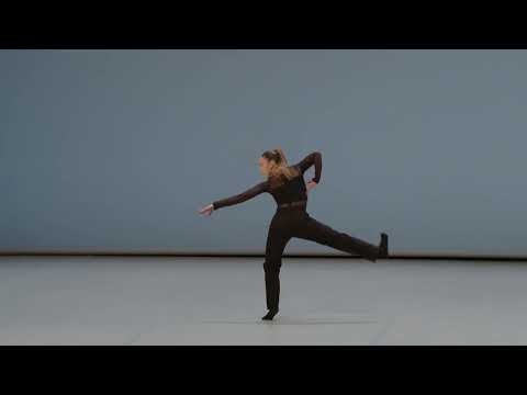 Young Creation Award 2025 Finalist – Giulia Philips – I wonder what I look like in your eyes