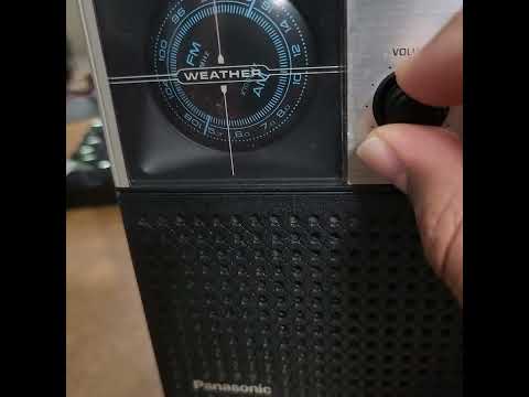 testing out vintage panasonic  RF-1002