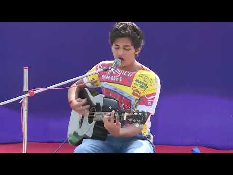 Darshan Raval's First Live Performance In His College | #viral