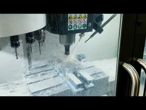 HAAS  VF-1 CNC Mill in Action