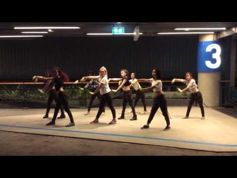 Girlish cover Catch me if you can - Girls's generation Dance Practice ver