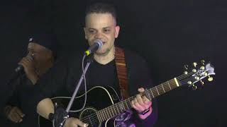 Angel Rosario ( El Bronco) - Solo Hay Espacio Para Ti