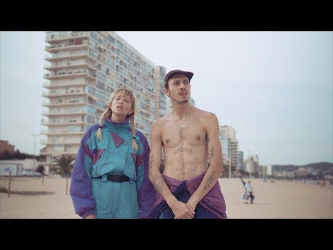 Angèle feat. Roméo Elvis - Tout Oublier [CLIP OFFICIEL]