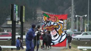 preview picture of video 'Kite competition(ﾌﾗｲﾊｲ生出2010)'