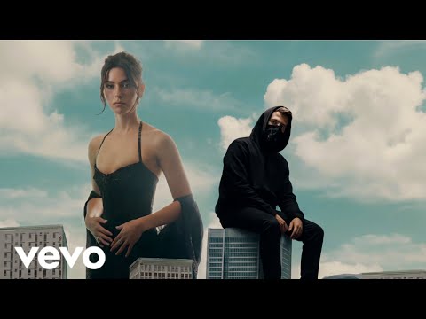 Alan Walker & Gracie Abrams, Naklee - Invisible Friend (Music Video)