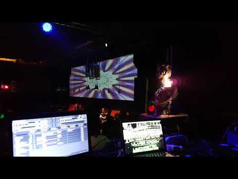 Kluis - Trappist-1 (Mothership Turin) Pyrotek in memory of JP DINGUE