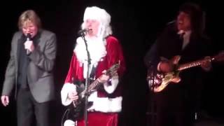 Happy Christmas War Is Over   Herman s Hermits Starring Peter Noone:Alan White
