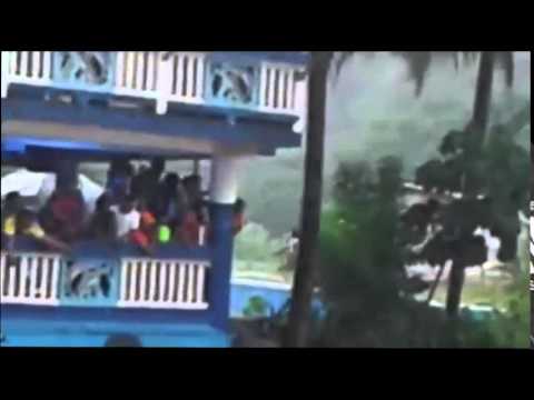 Tragedia en BUENAVENTURA ,desastre natural por la creciente del rio en el Balnearion Los Tubos