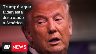 Trump faz suspense sobre candidatura em 2024 durante discurso