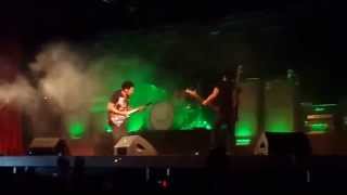 Divididos - Haciendo cola para nacer - Mendoza El Santo (22/3/14)