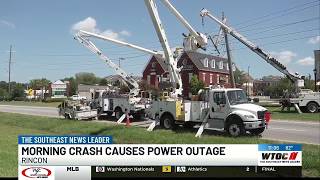 Early morning crash causes power outage in Rincon