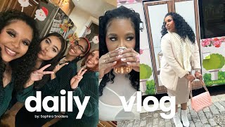 Sisters, Sismas, and Sips: The Ultimate Holiday Outing | Vlogmas