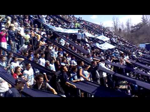"INDEPENDIENTE RIVADAVIA VS QUILMES.....LOS CAUDILLOS 1913 UNA HINCHADA FIEL..MONO CSIR" Barra: Los Caudillos del Parque &bull; Club: Independiente Rivadavia