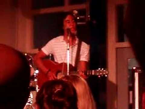 Stefan zingen @ open podium WDZ 2007