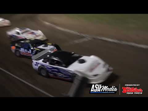 Super Sedans: Tight Fought National Title Heat Race - Rockhampton Speedway [Classic]