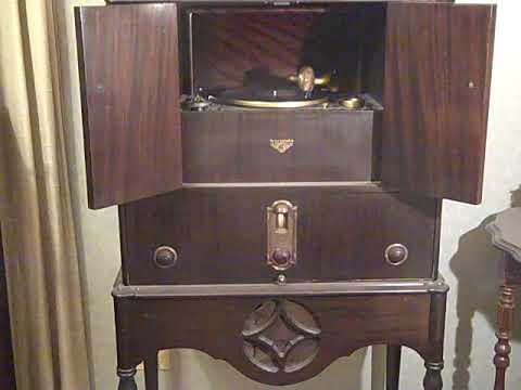 ADRIAN SCHUBERT IRVING KAUFMAN - I CAN'T GIVE YOU ANYTHING BUT LOVE - ROARING 20'S VICTROLA 7-11