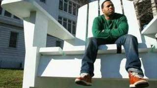 Eric Roberson- The Moon