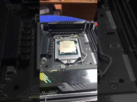 Mini ITX Gaming PC Build ASMR #shorts