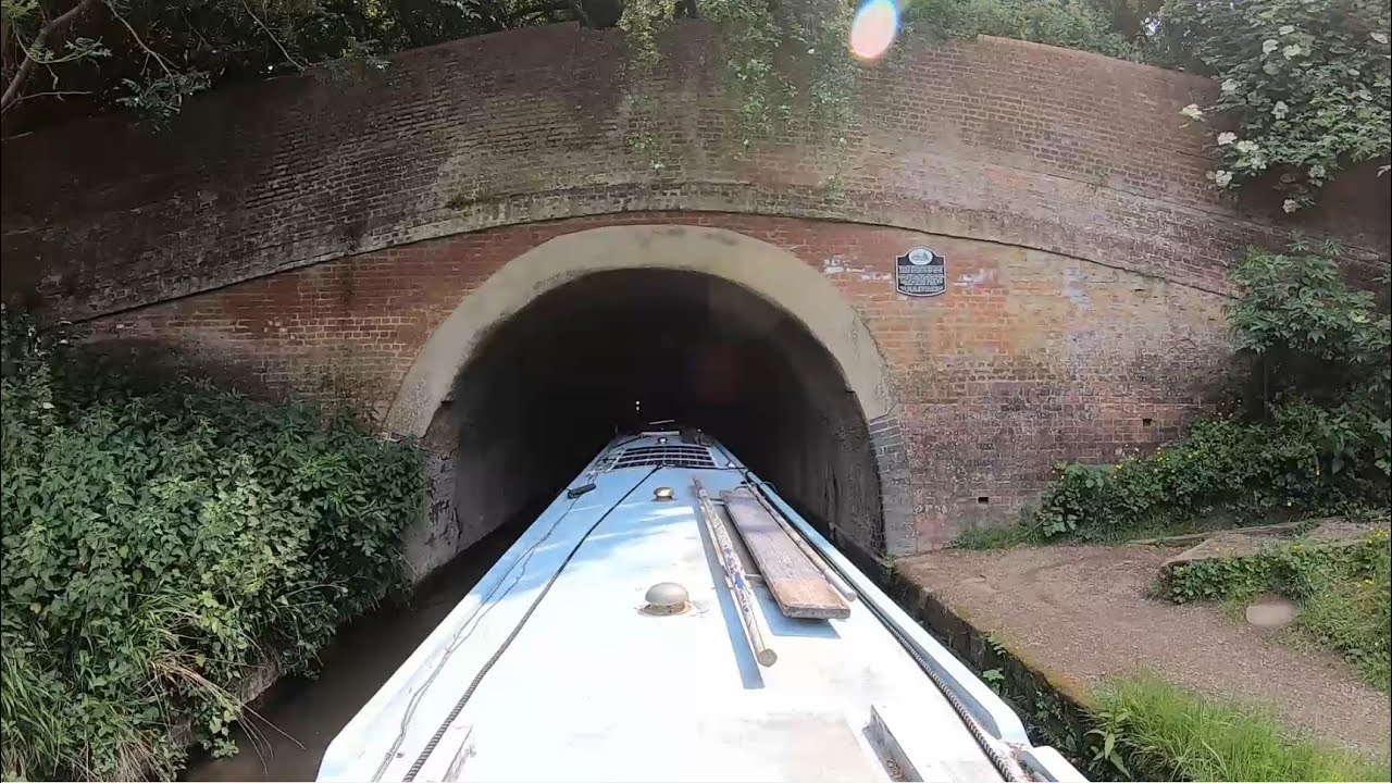 Ep263 Ships Passing In The Dark