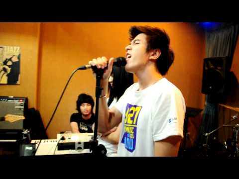 วอร์ม Chocolate Series / Search / Hook