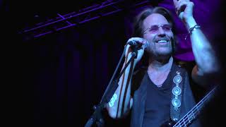 Winger - Deal With The Devil / Stone Cold Killer @Joe's Live - Chicago, IL - 3/31/2017