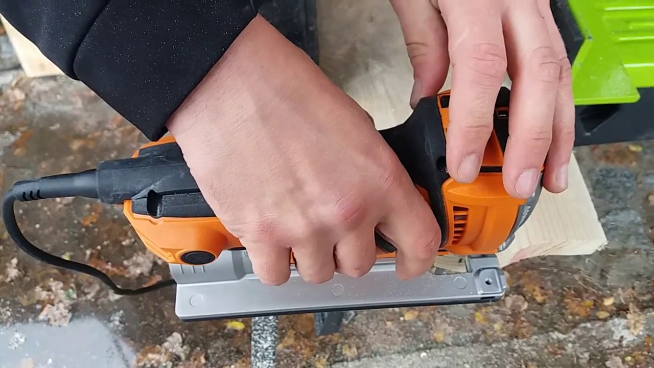 Лобзик AEG PST 500 X  440Вт 3700ход/мин 40мм-дер 6мм-мет маятниковый