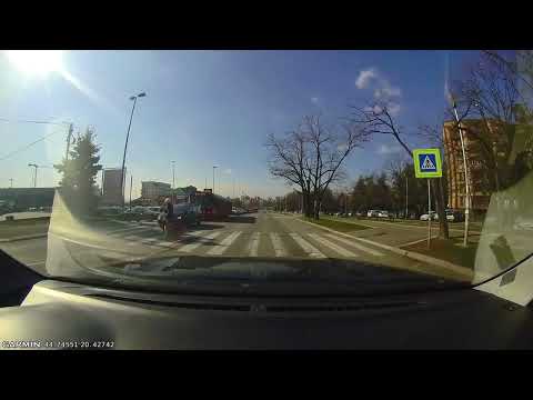 Preticanje autobusa preko pune linije - Vidikovac - Beograd, Rakovica, ul. Kneza Višeslava