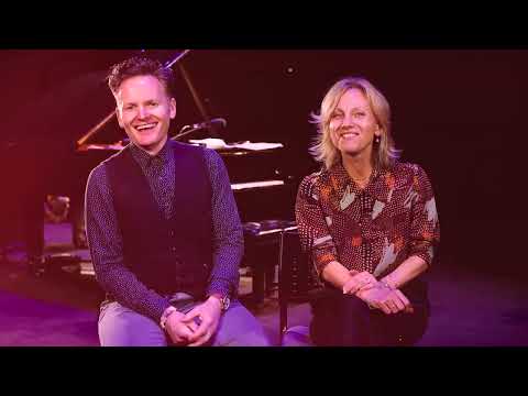LIZA PULMAN & JOE STILGOE - A COUPLE OF SWELLS