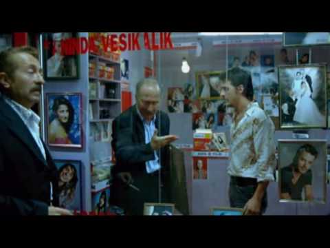 Anlat İstanbul - Mehmet Gunsur Funny Scene