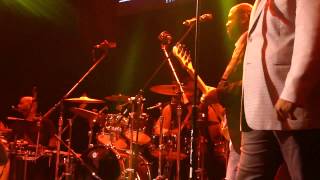 Eric Roberson - "Pretty Girl/Howard Girl"