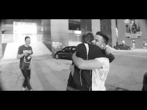 Monochrome series: Monochrome 9