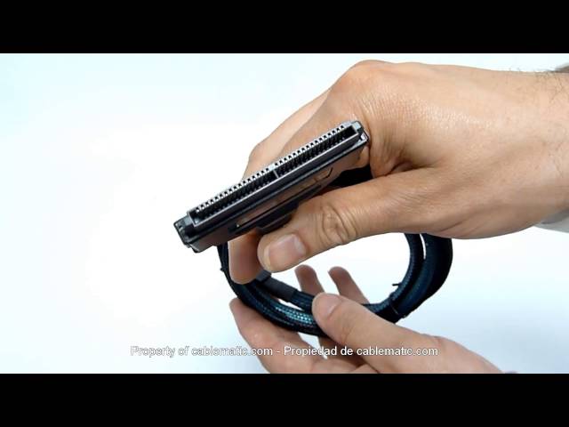 Vídeo relacionado con StarTech.com Cable Adaptador de 50cm Mini SAS Serial Attached SCSI SFF 8087 mSAS iSAS Interno a 4x SATA Cierre Latching Pestillo - Rojo