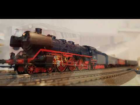 16.12.18, Blaue Stunde zum 3. Advent - Der Classic Courier