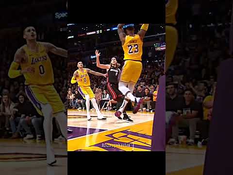 He tried to make the ball go out… but bro had other plans💀😭#basketball #nba #nbaedits #nbahighlights
