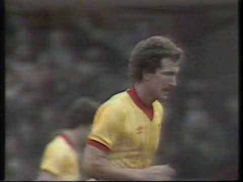 1981-82 Aston Villa v Liverpool