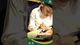 Download lagu Gus Kautsar's speech on the importance of studying the Koran with the book #guskautsar #ningjazil... mp3