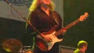 Julian Sas plays Tattoo'd Lady