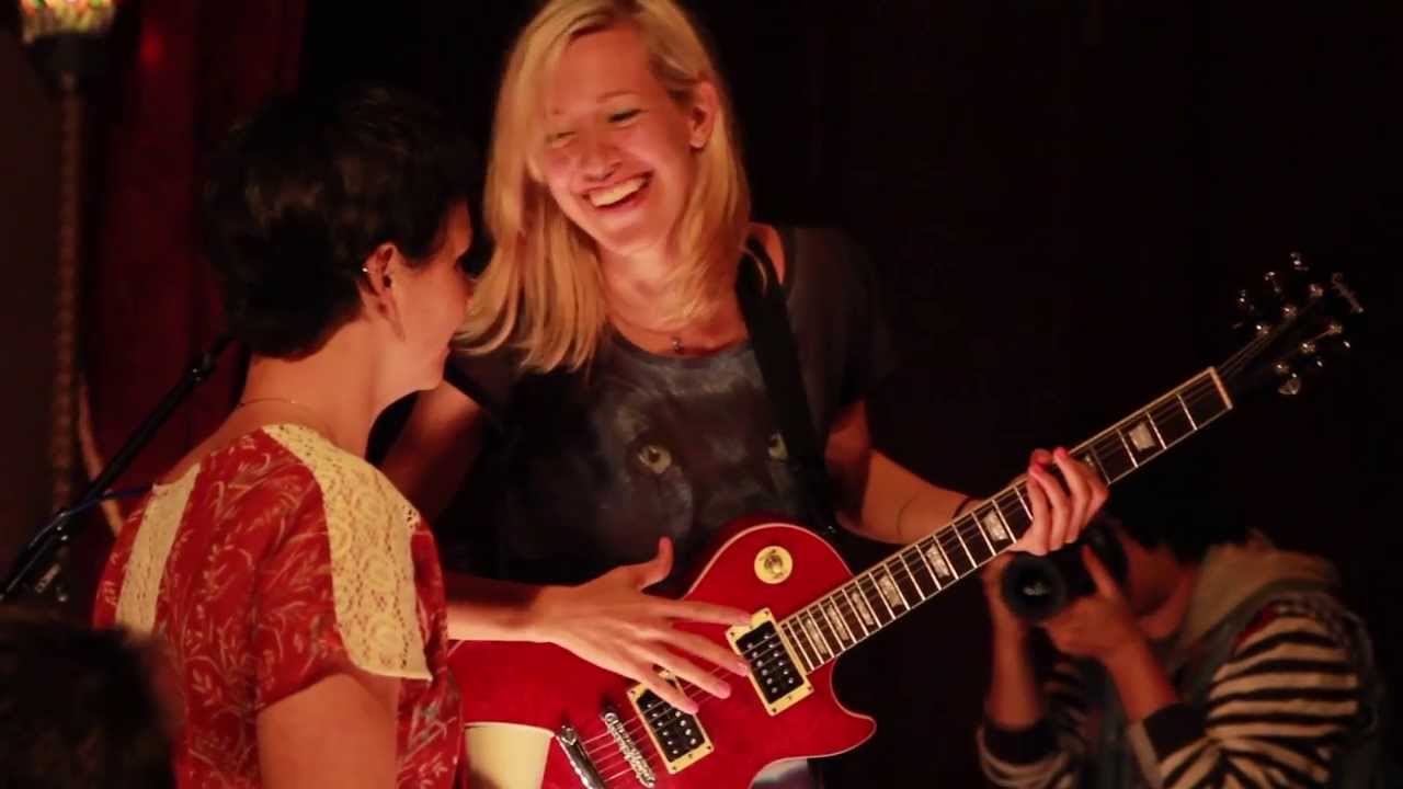 Miriam Speyer Feat. Kelly McFarling & Elizabeth Go