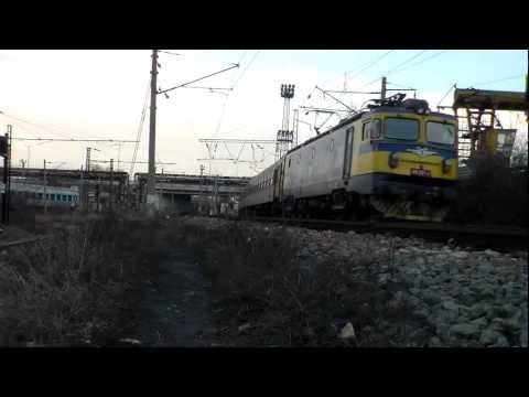 (LE5100) 46 221.8 with Fast Train 5611 ( Sofia - Petrich)